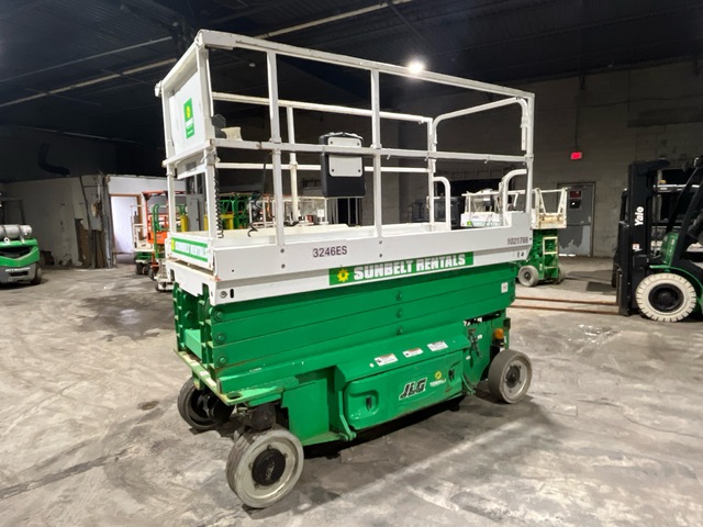 2017 JLG 3246ES Electric Scissor Lift