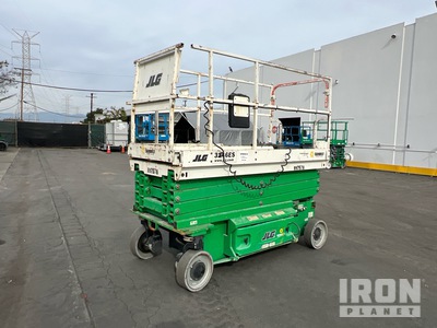 2016 JLG 3246ES Electric Scissor Lift