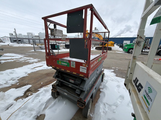 2015 Skyjack SJIII 4632 Electric Scissor Lift