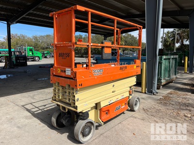 2016 JLG 2032ES Electric Scissor Lift