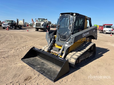 2017 John Deere 331G Two-Speed Compact Track Loader