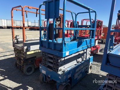 2013 Genie GS-1930 Scissor Lift