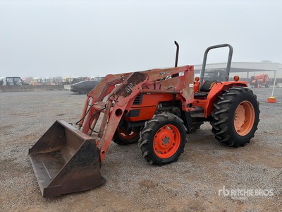 Kubota M5400 4WD ユーティリティトラクター
