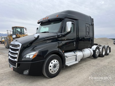 2020 Freightliner Cascadia 8x4 Tri/A Sleeper Truck Tractor