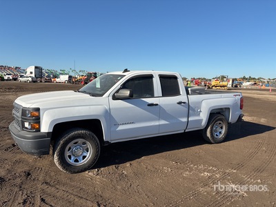 2015 Chevrolet Silverado 1500 4x4 Dual Cab Pickup