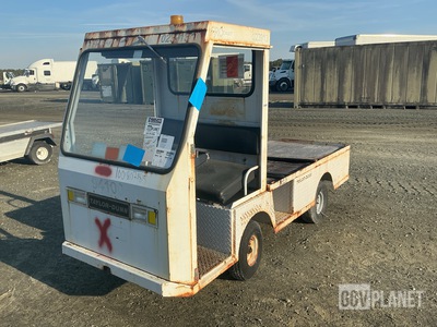 Taylor Dunn B2-10 Utility Cart