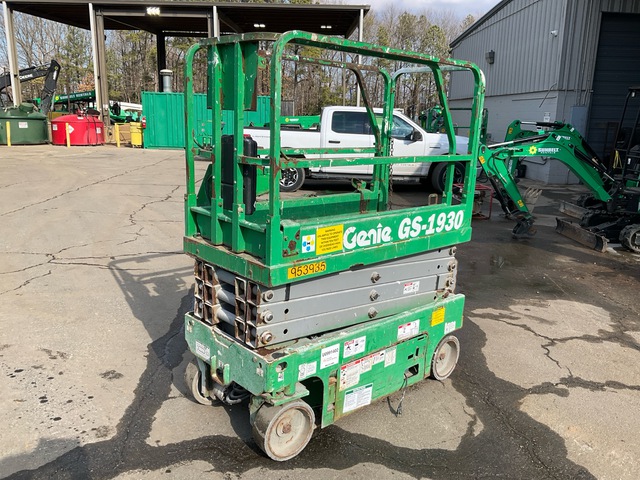 2016 Genie GS1930 Electric Scissor Lift