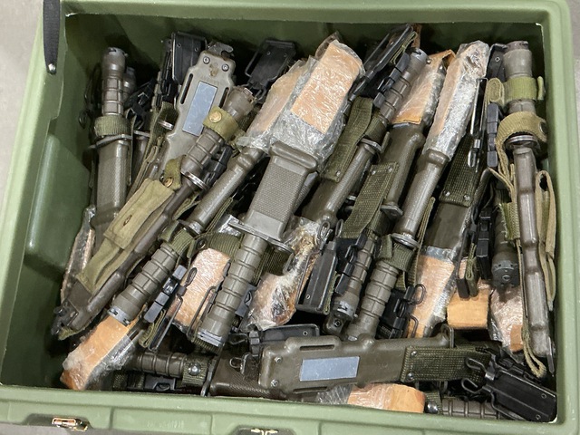 (46) Bayonet Knives w/Scabbards
