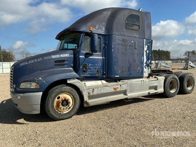 2000 Mack CX613 6x4 Cabeza Tractora Cabina Dormitorio