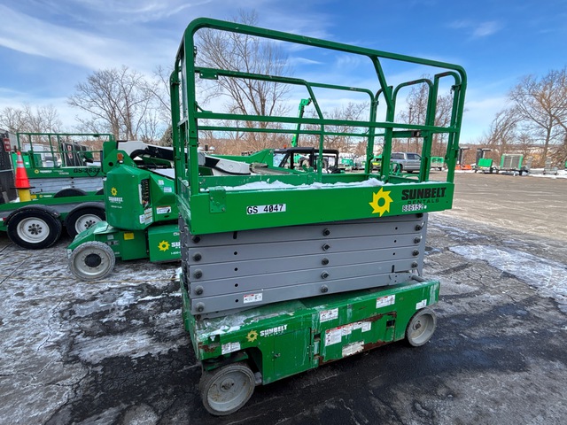 2016 Genie GS-4047 Electric Scissor Lift