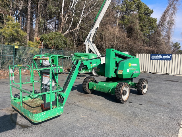 2017 JLG 340AJ 4WD Diesel Articulating Boom Lift