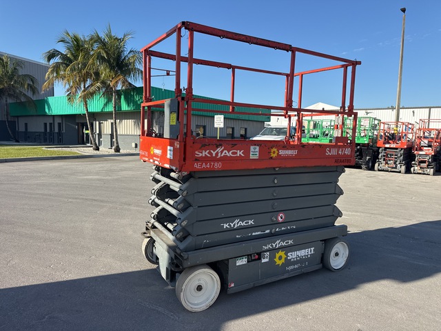 2018 Skyjack SJIII4740 Electric Scissor Lift