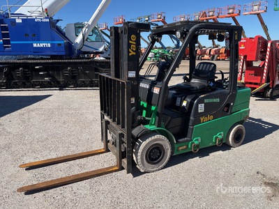 2015 Yale GTP050MX 4800 lb Chariot Élévateur