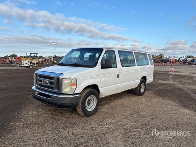 2014 Ford E-350 Passenger Van