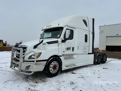 2023 Freightliner Cascadia 126 Sleeper Prime Mover