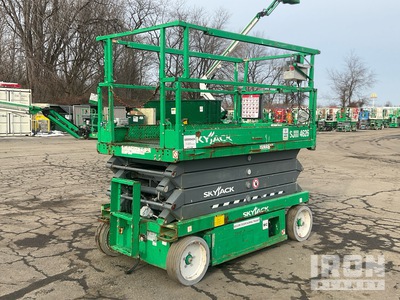 2017 Skyjack SJIII 4626 Electric Scissor Lift