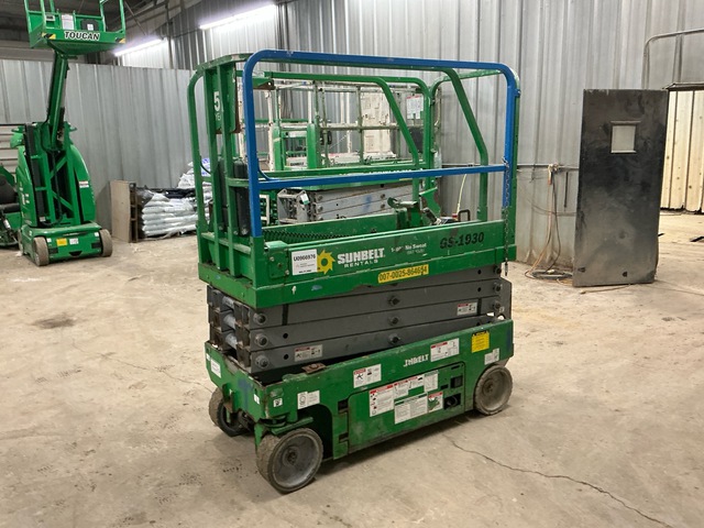 2016 Genie GS-1930 Electric Scissor Lift