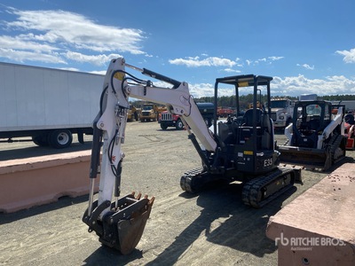 2022 Bobcat E35 حفارة صغيرة