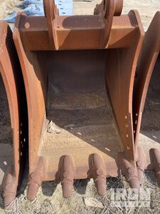 Hensley Kmax 30 in .67 cyd Digging Baggerlöffel - Fits Komatsu PC120