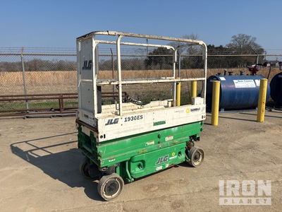 2017 JLG 1930 ES Electric Scissor Lift