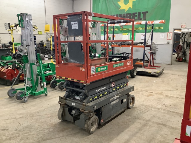 2016 Skyjack SJIII 3219 Electric Scissor Lift