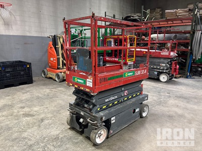 2017 (unverified) Skyjack SJIII 3219 Electric Scissor Lift