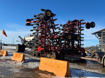 2013 Bourgault 3320PHD 76 ft QDA Air Drill