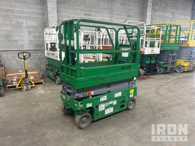 2015 Genie GS-1530 Electric Scissor Lift