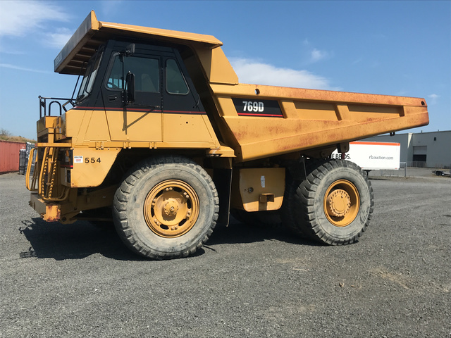 Cat 769D Off-Road End Dump Truck