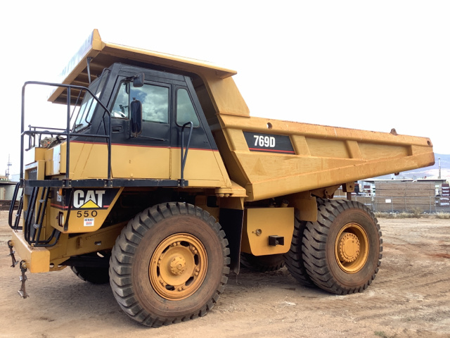 Cat 769D Off-Road End Dump Truck