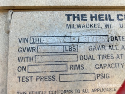 1985 Heil M967 Tanker Trailer