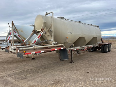 1985 Heil M967 T/A Pneumatic Bulk Trailer