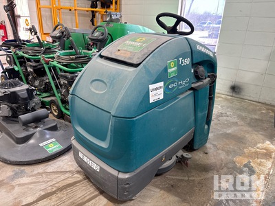 2019 Tennant T350 Ride-On Electric Floor Scrubber