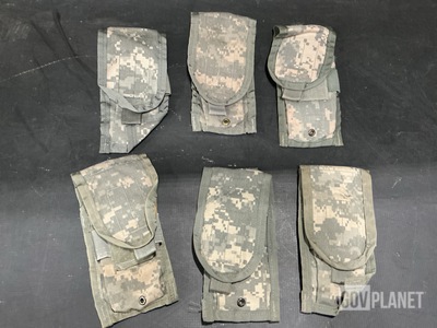 (259) M4 Two Mag Pouches