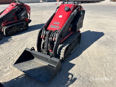 Barreto 825TKL Mini Stand-On Compact Track Loader