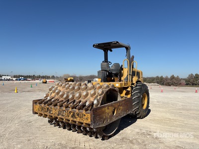 2000 Cat CP563D Padfoot Drum Compactor