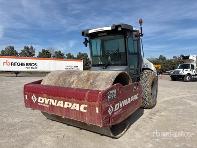 2023 Dynapac CA2500D Smooth Drum Compactor