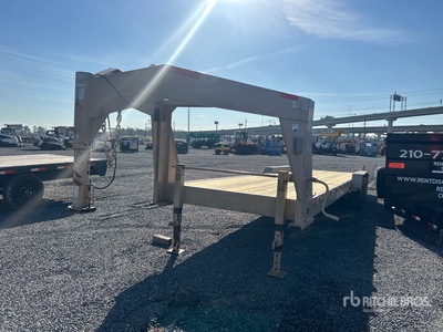 2015 ABU 30 ft Tri/A Gooseneck Remolque Portamaquinaria