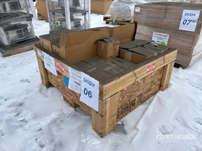 PLUG: 4-POLE FEMALE SOCKET CONNECTOR #1300700023