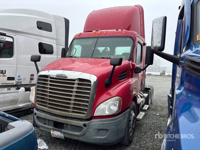 2011 Freightliner Cascadia 113 6x4 T/A Day Cab Truck Tractor