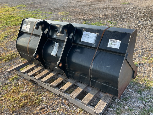 Cat 251-1800 Backhoe Loader Bucket