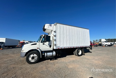 2016 International 4300 4x2 Refrigerated Truck