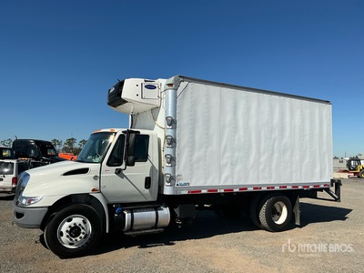 2016 International 4300 4x2 Refrigerated Truck