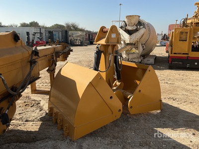 Clamshell Bucket - Fits excavators & crane (Unused)