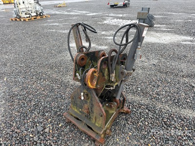 2007 BECO KSW2H Tilting Excavator Coupler