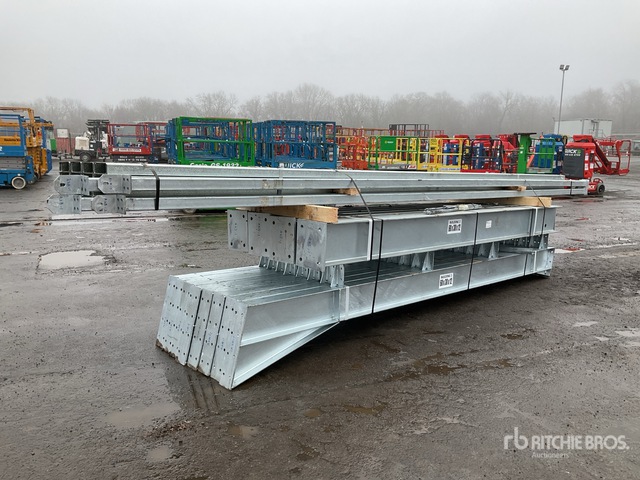 Unused 60' x 30' x 12' Fully Galvanised Steel Portal Frame Building ...
