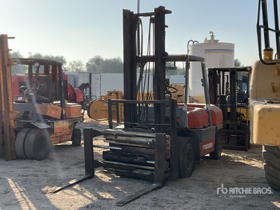 Toyota 02-6FD40 4 ton رافعة شوكية (Inoperable)