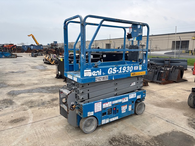 2017 Genie GS-1930 Electric Scissor Lift