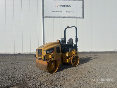 2018 Cat CB2.7 Double Drum Roller