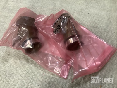 (236) Bell Helicopter Textron 30-269-1P21F16 Connector Adapters
